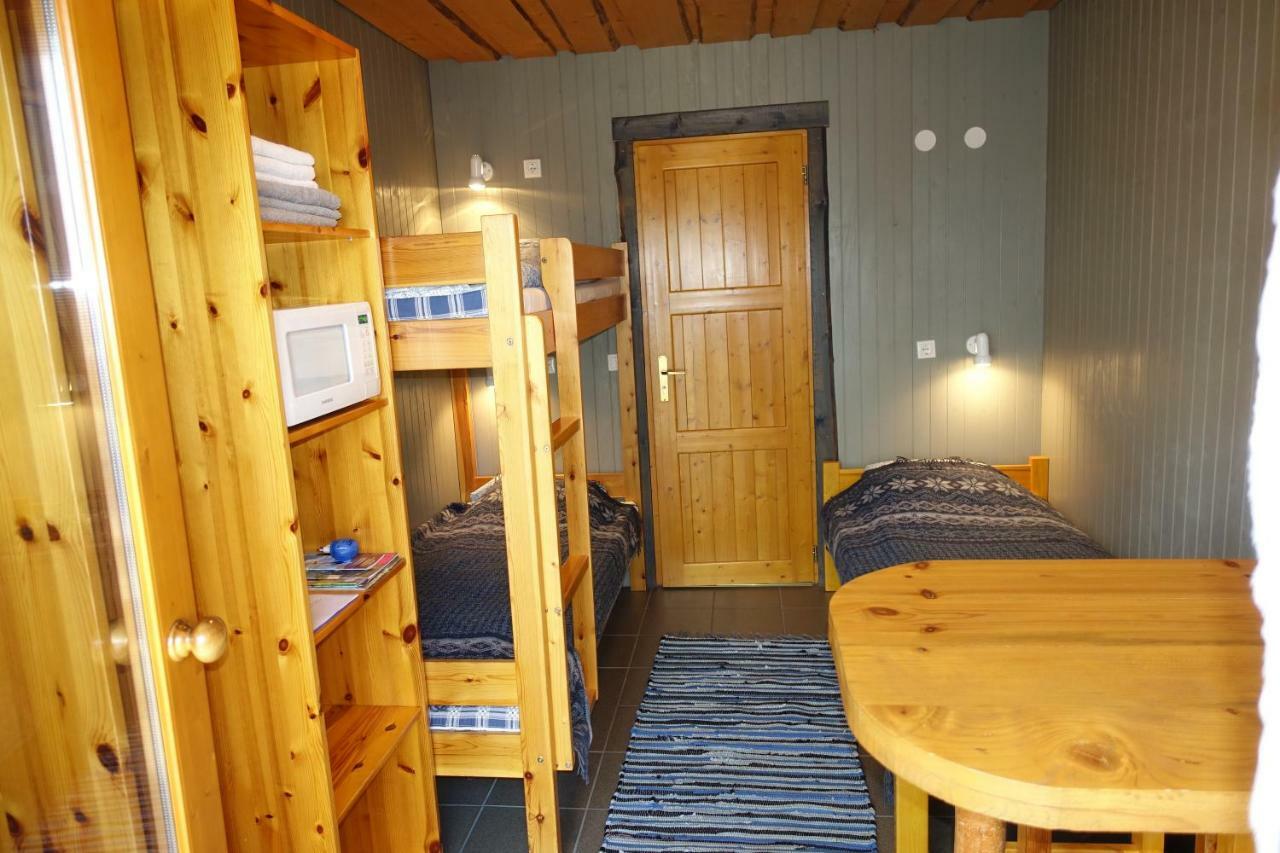 Hostel Kalameeste Maja Mustvee Quarto foto